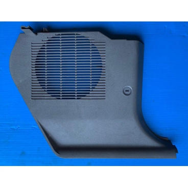 BMW E36 Накладка переднього динаміка Пр (51438144030)